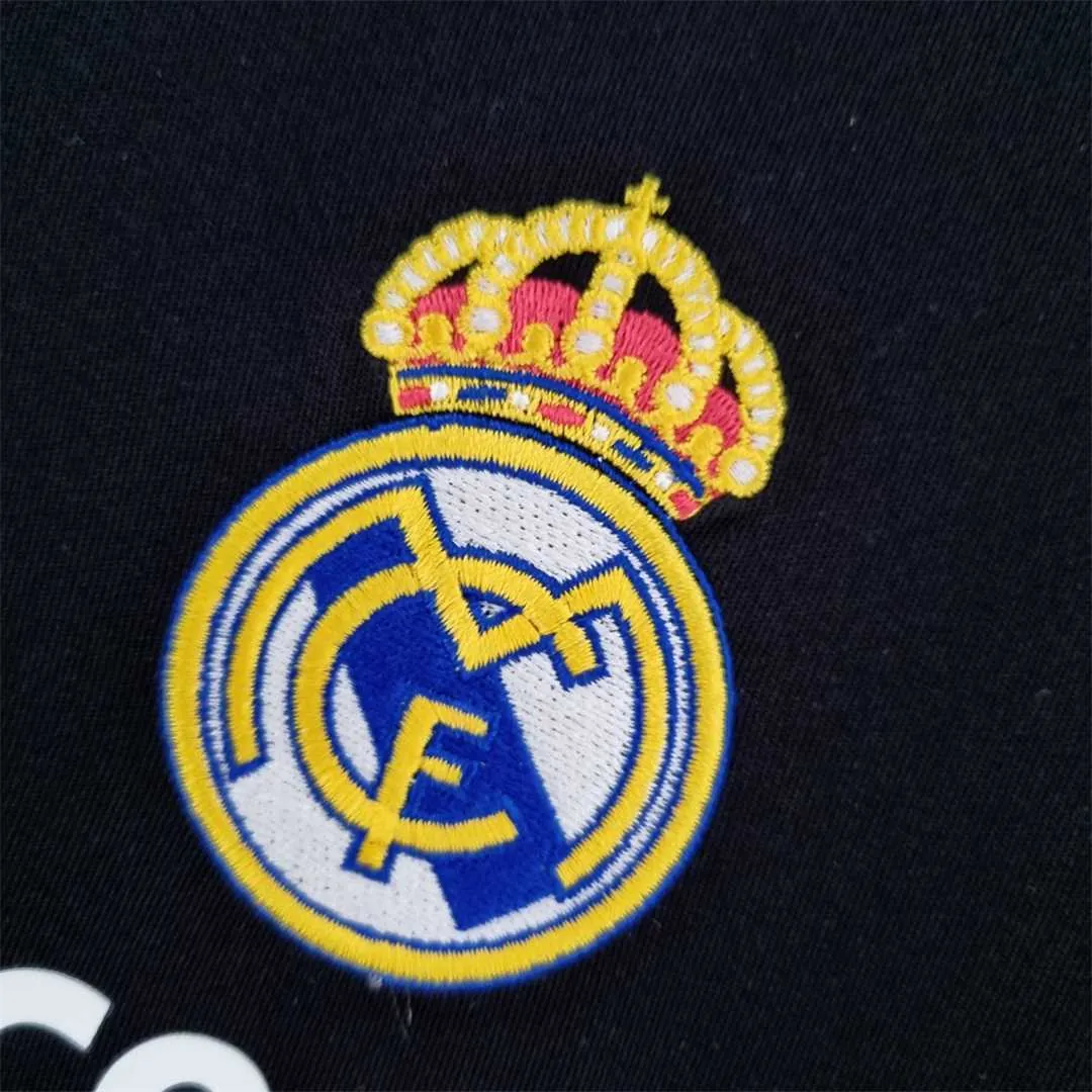 09-10 Real Madrid away 2