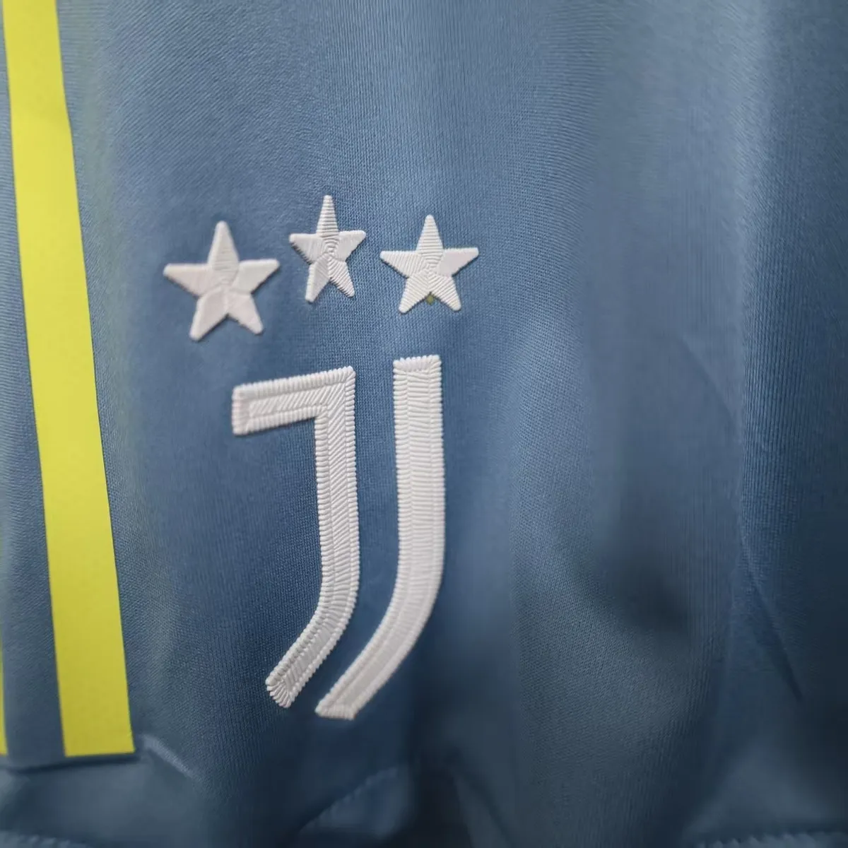 25-26 Juventus Away Player Version Shorts Football Trousers Sino AAAAJersey Supply Yupoo 7