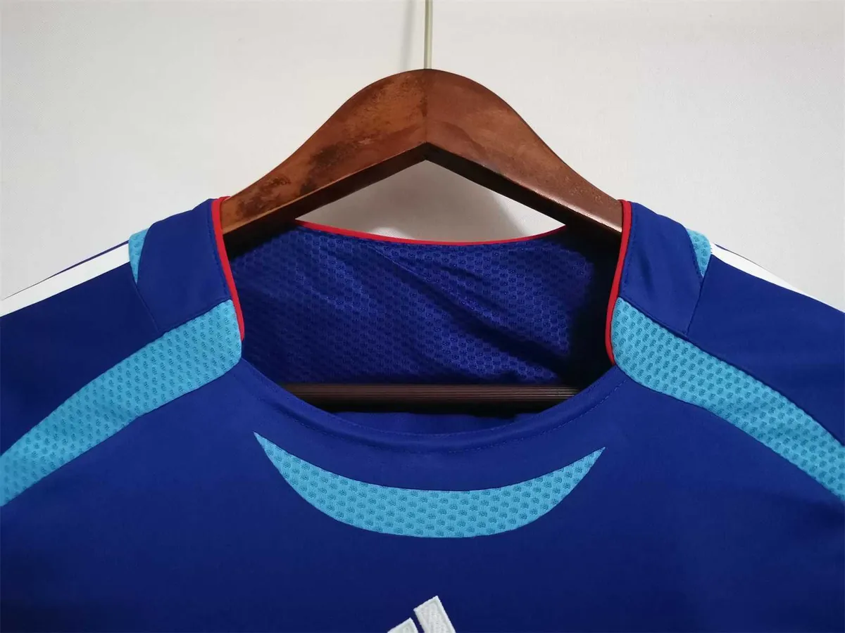 2006 Japan home blue 2