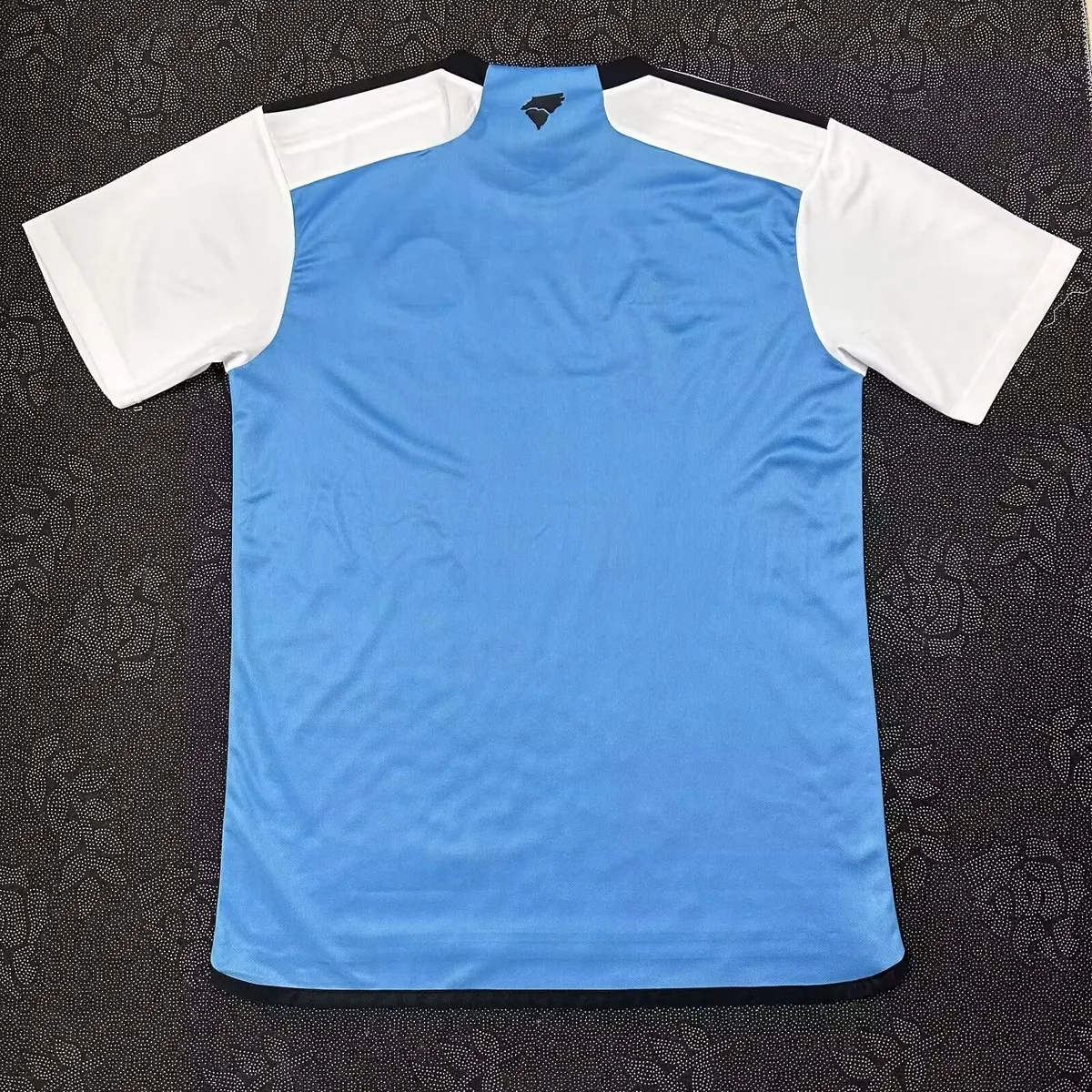 24-25 Charlotte Home Kit Jersey Supplier Yupoo 1