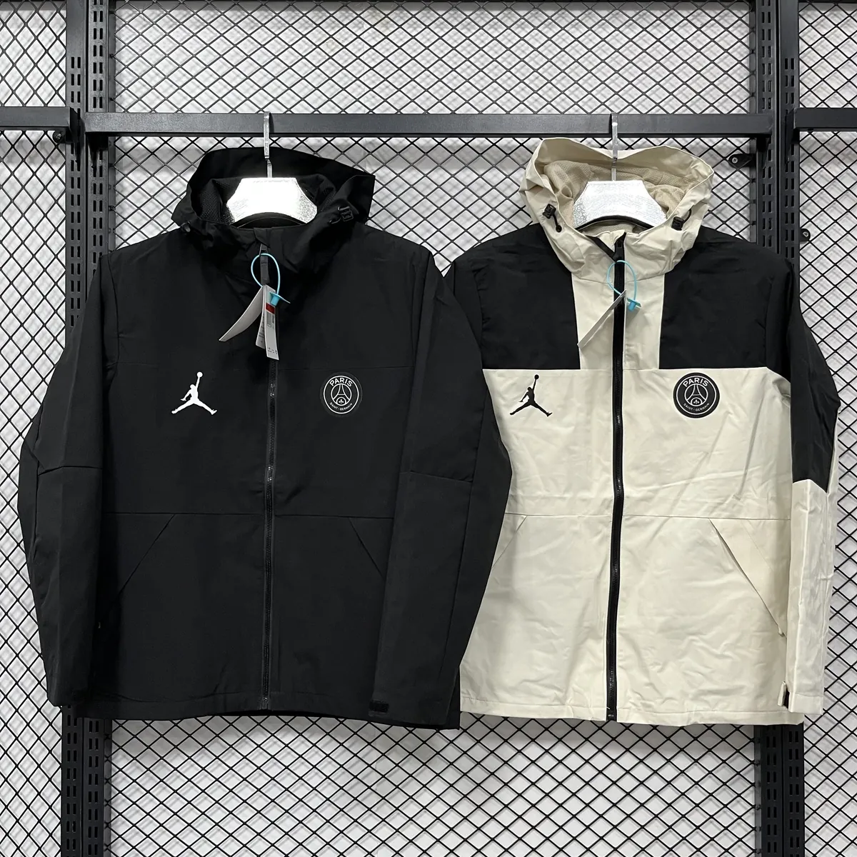 25-26 PSG Hardshell Jacket Kit Soccer AAAAJersey Supply Yupoo 5