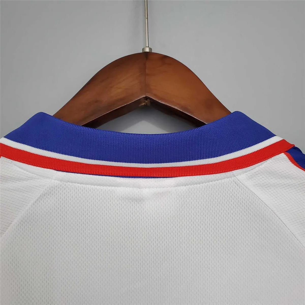 95-96 Fiorentina away 9