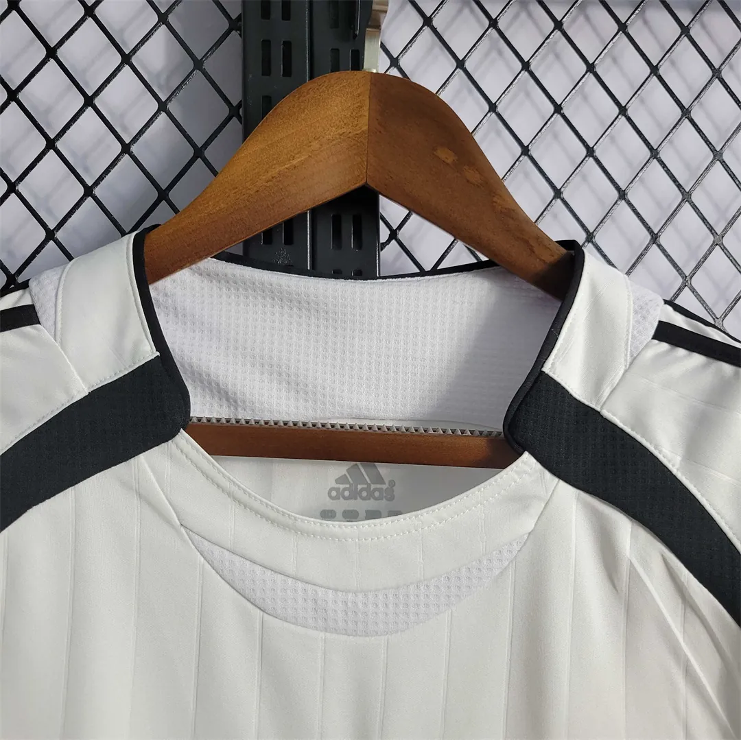 2006 Germany home white 2
