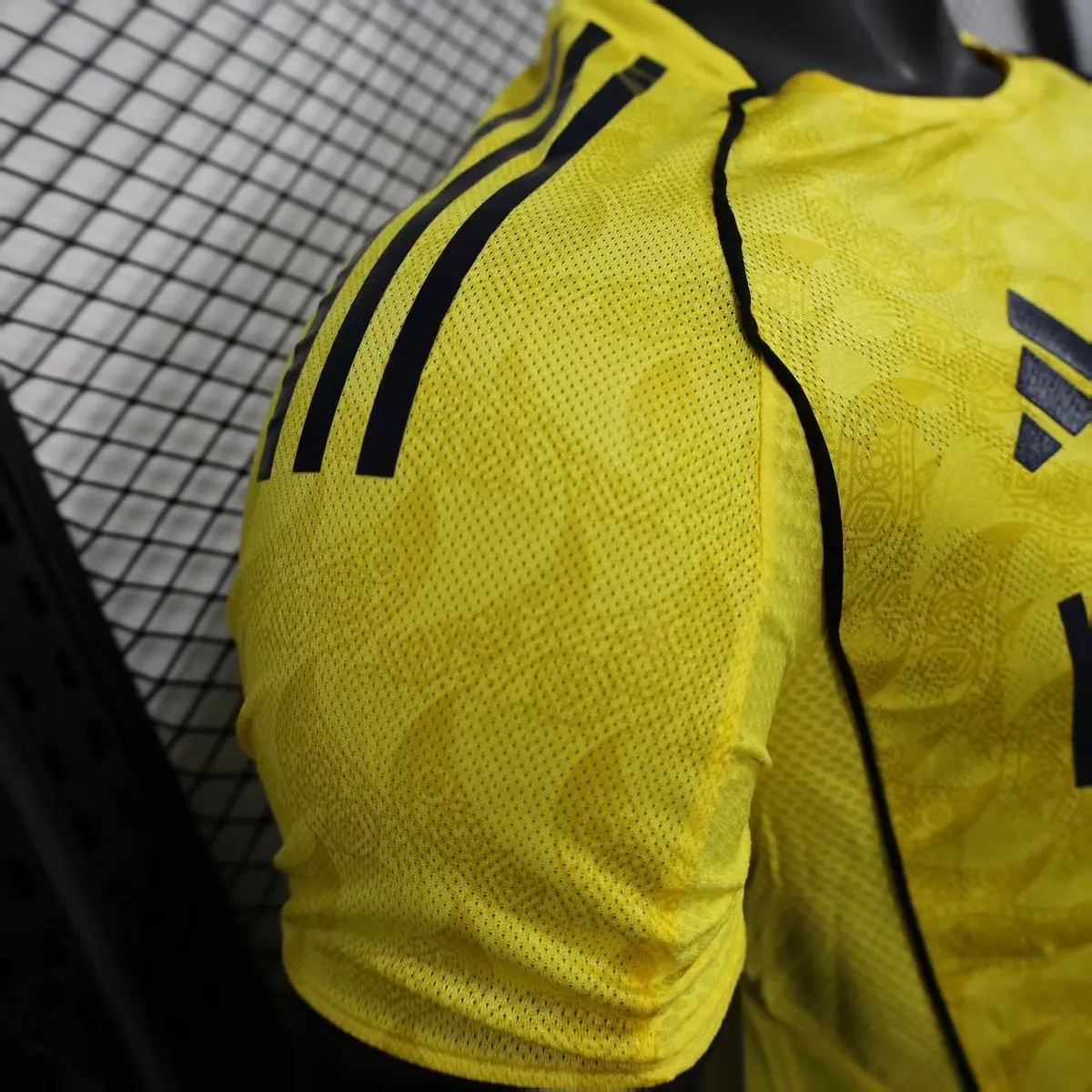 25-26 Al-Nassr Home Yellow Kit Player Version Soccer Shirt AAAAJersey Yupoo 1
