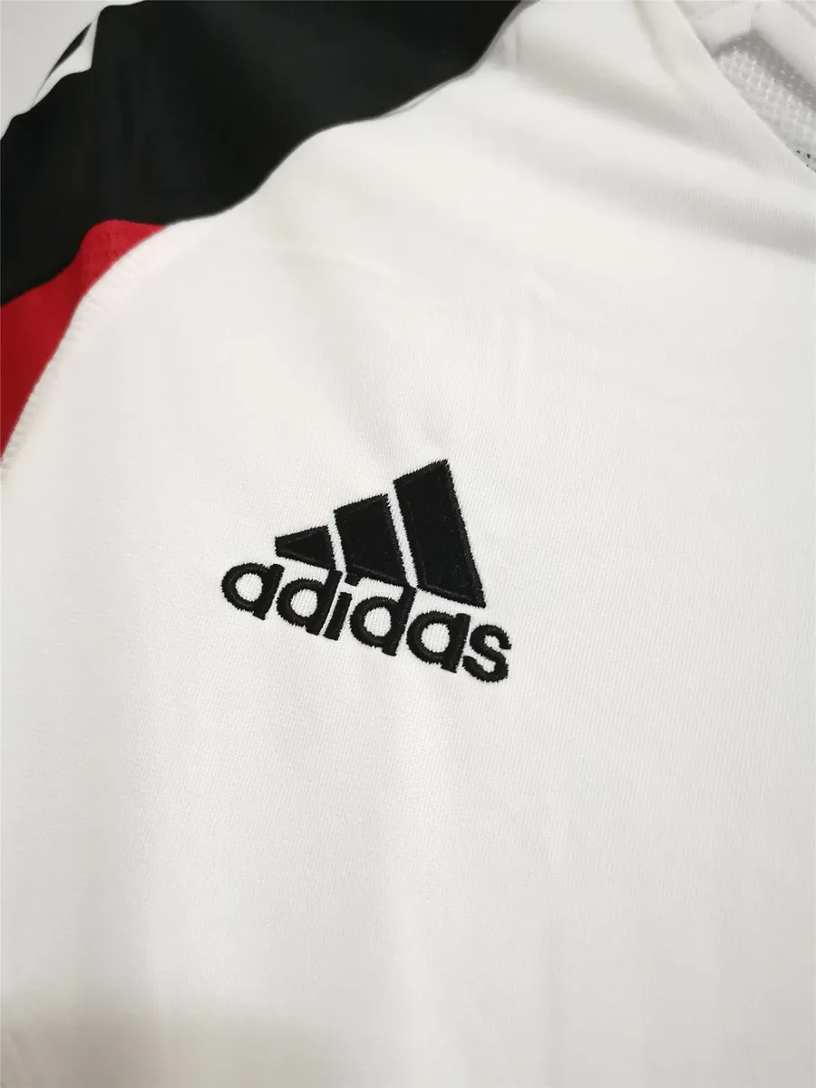 2004 Germany home white 3