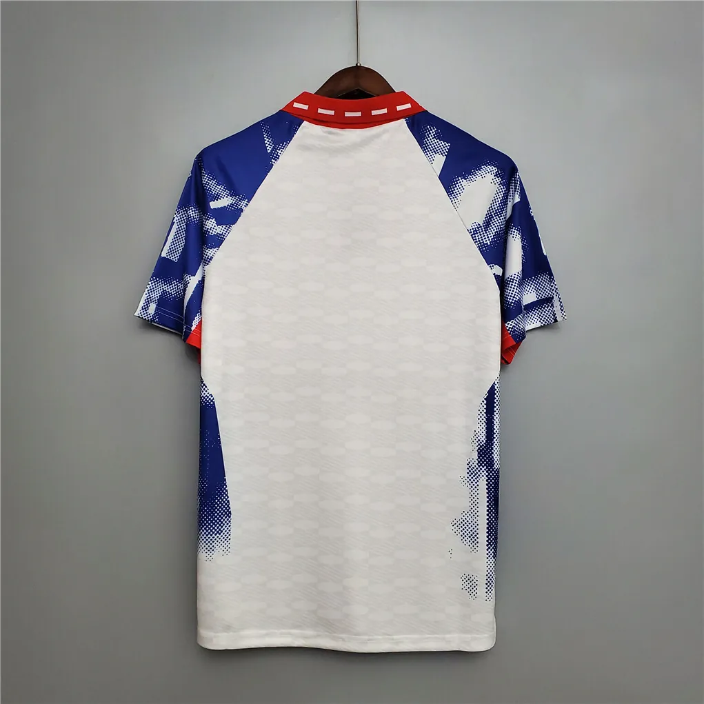 93-94 PSG away 8