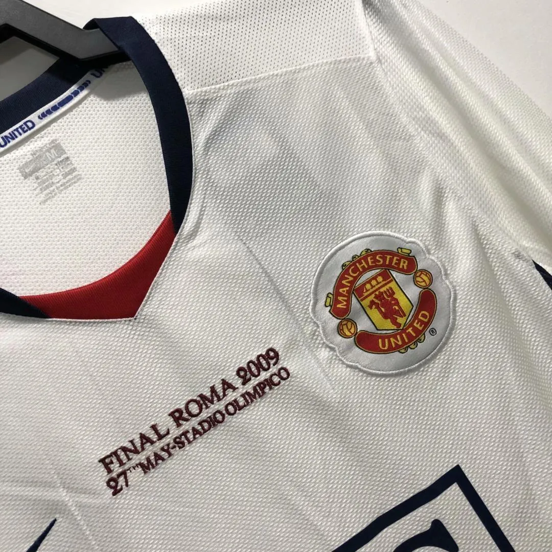 08-09 Manchester United away white UCL final long sleeve 8