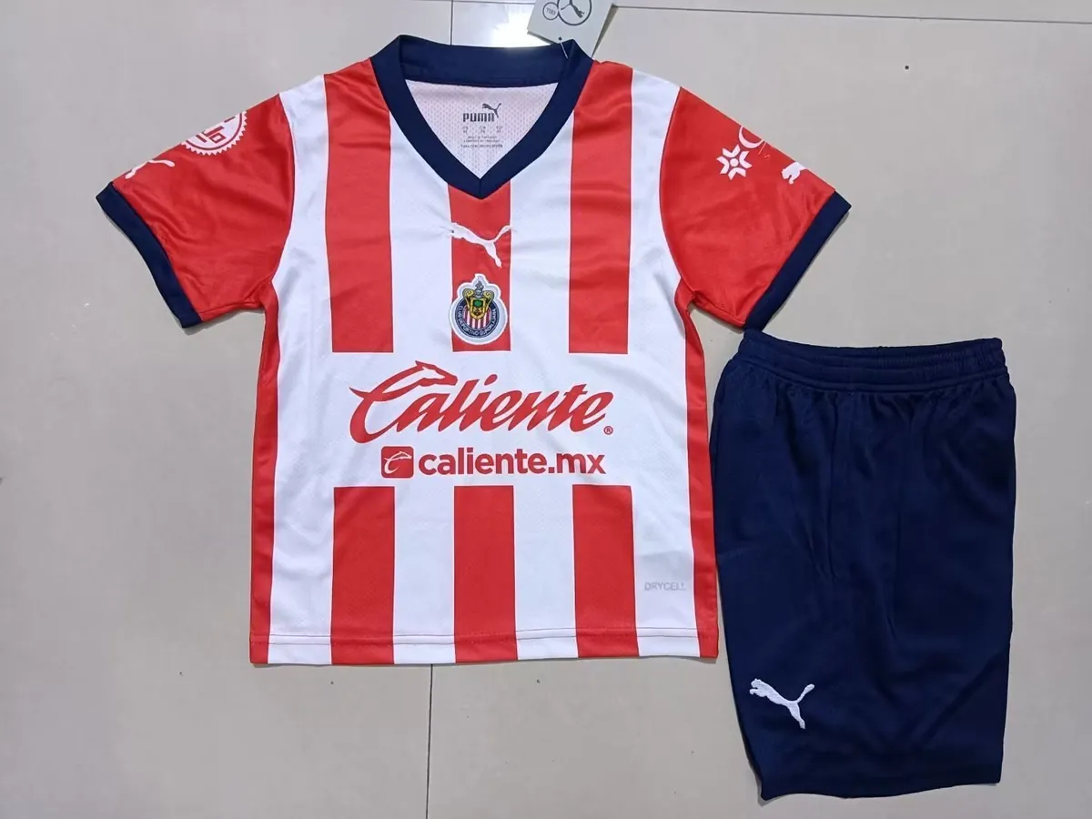 22-23 Chivas Guadalajara home kids kit 3