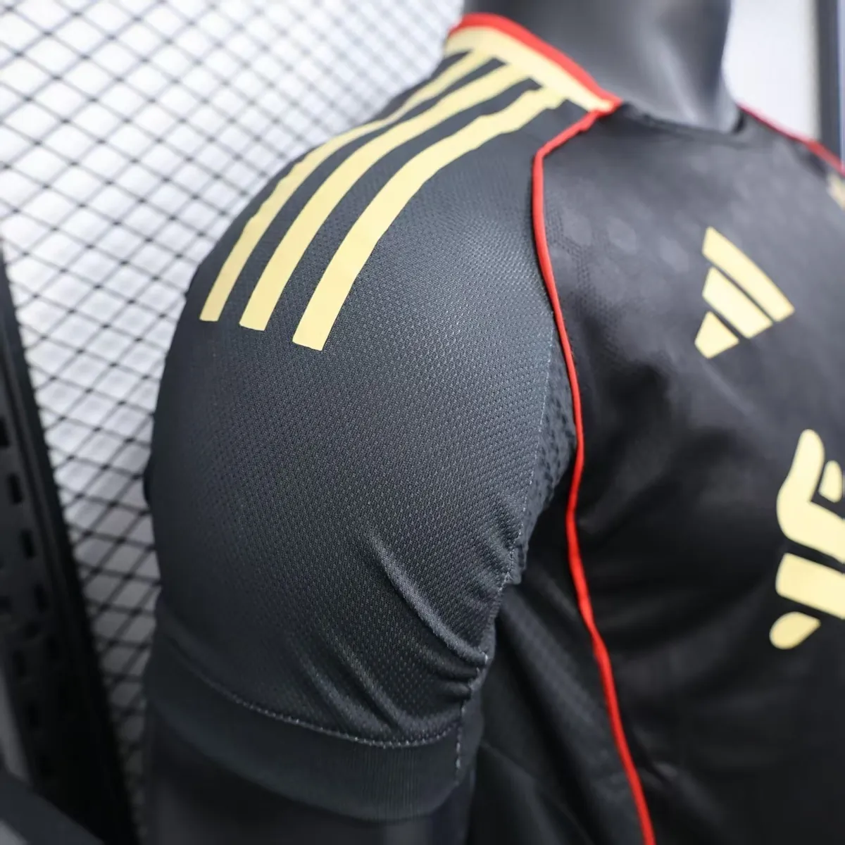 25-26 Liverpool Special Edition Player Version Kit Football Sino Shirt AAAAJersey Supply Yupoo 7