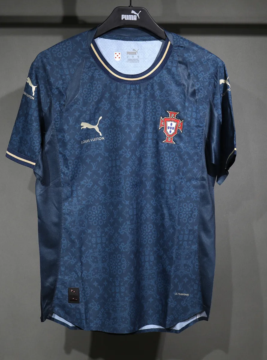 2025 Portugal LV Co-Branded Edition Football Player Version T-Shirt AAAAJersey Supply Yupoo 7