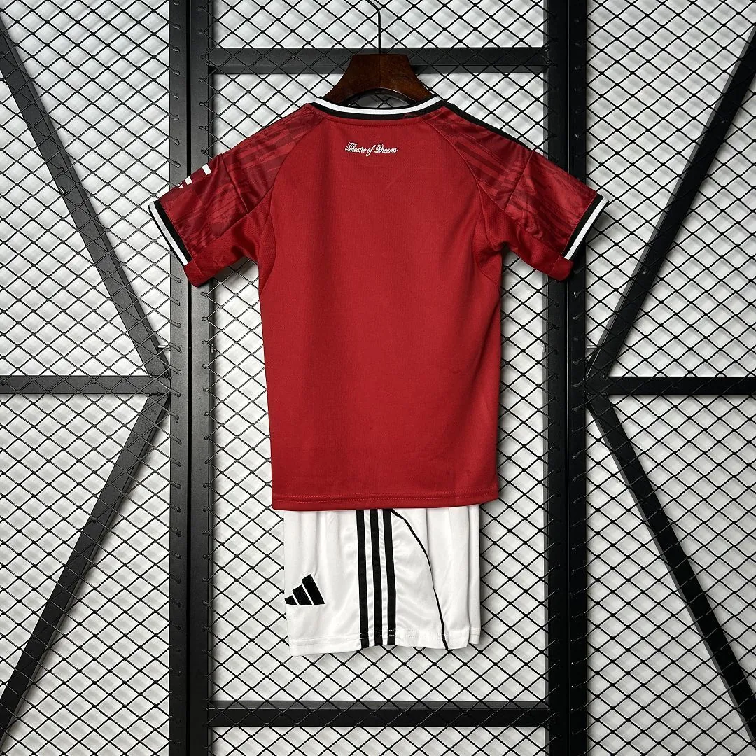 25-26 Manchester United Home Kid Kits Youth Apparels AAAAJersey Supply Yupoo 3