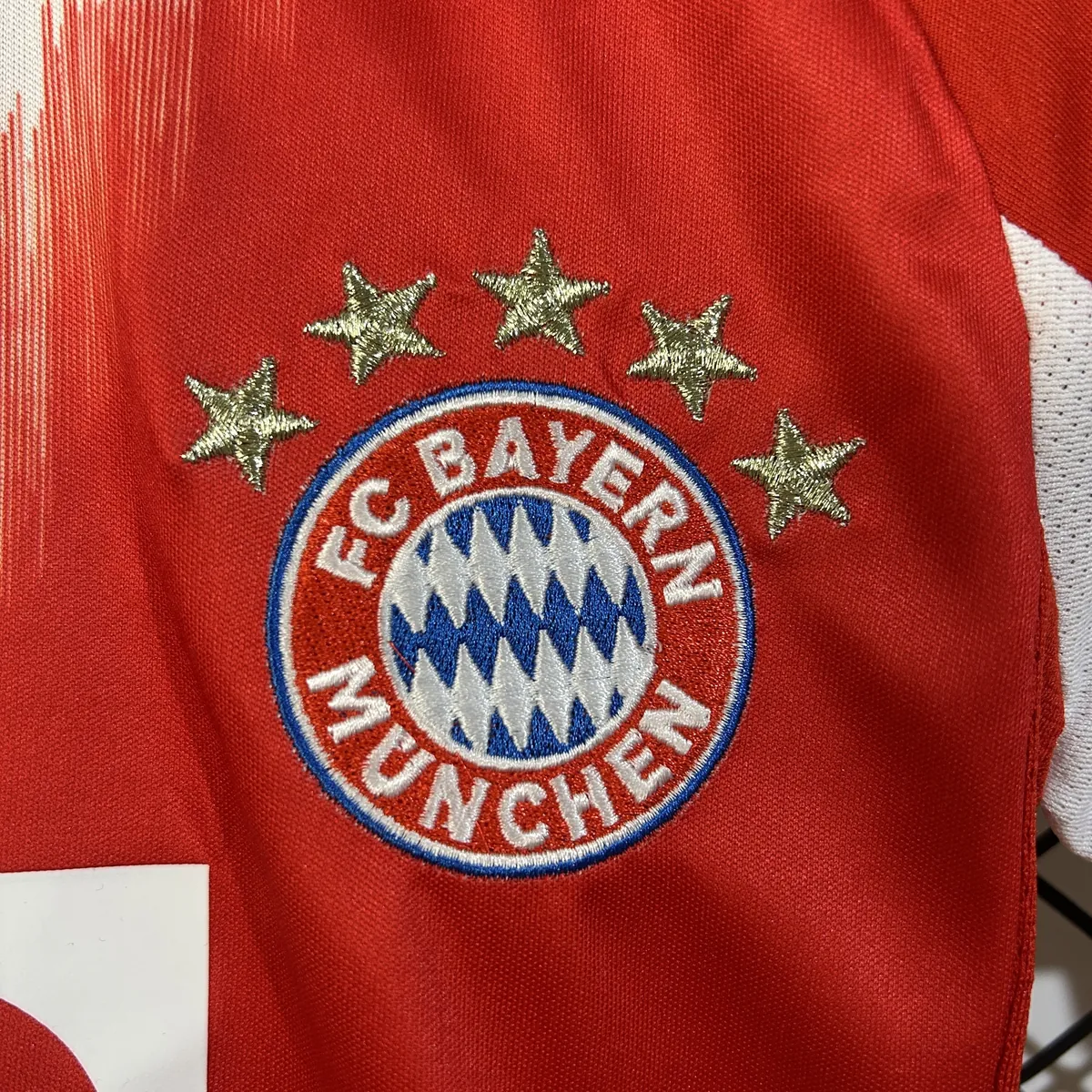25-26 Bayern Home Kid Kits Soccer AAAAJersey Yupoo 3
