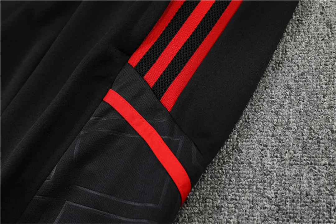 22-23 Bayern Training Kit Black 14