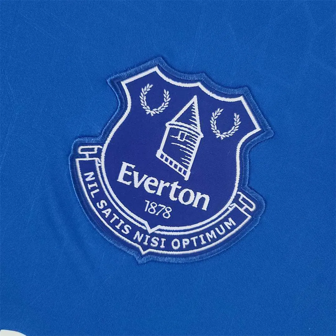 22-23 Everton home 9