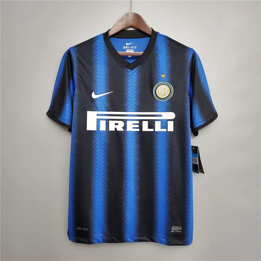 10-11 Inter Milan home 11