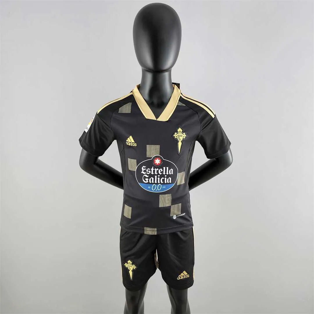 22-23 Celta away kids kit 11