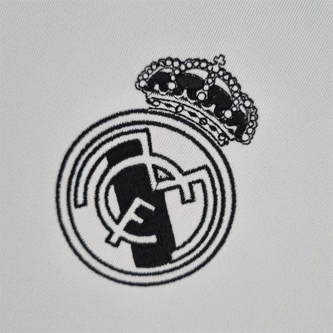 22-23 Real Madrid training suit whitepurple border 3