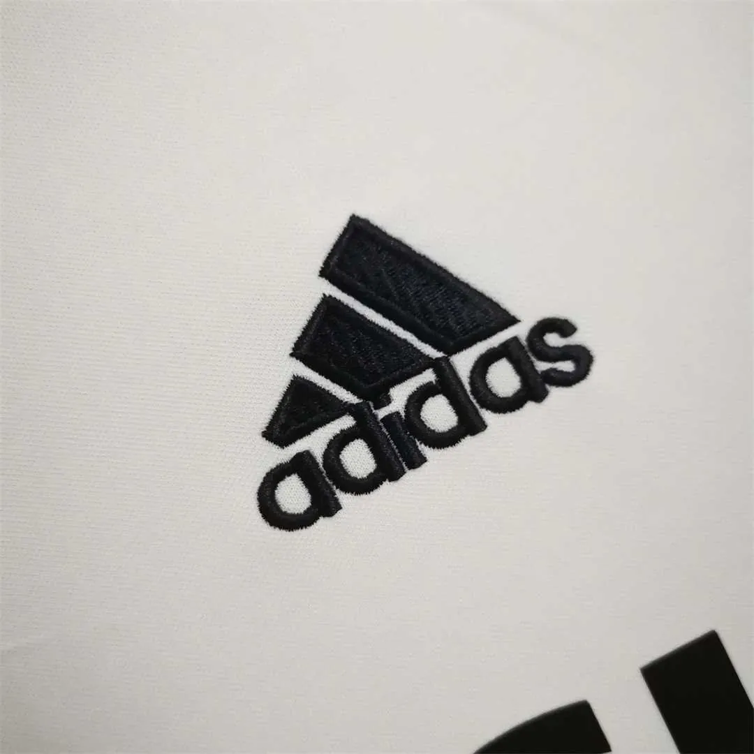 02-03 Real Madrid home 7