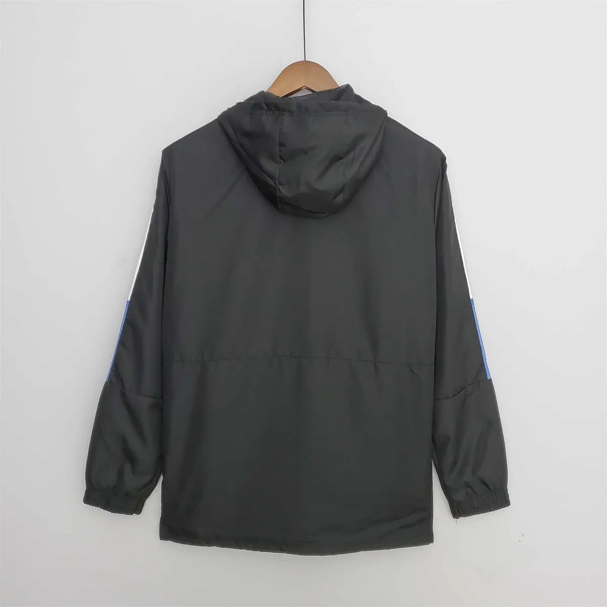 22-23 Manchester United blackblue windbreaker 5
