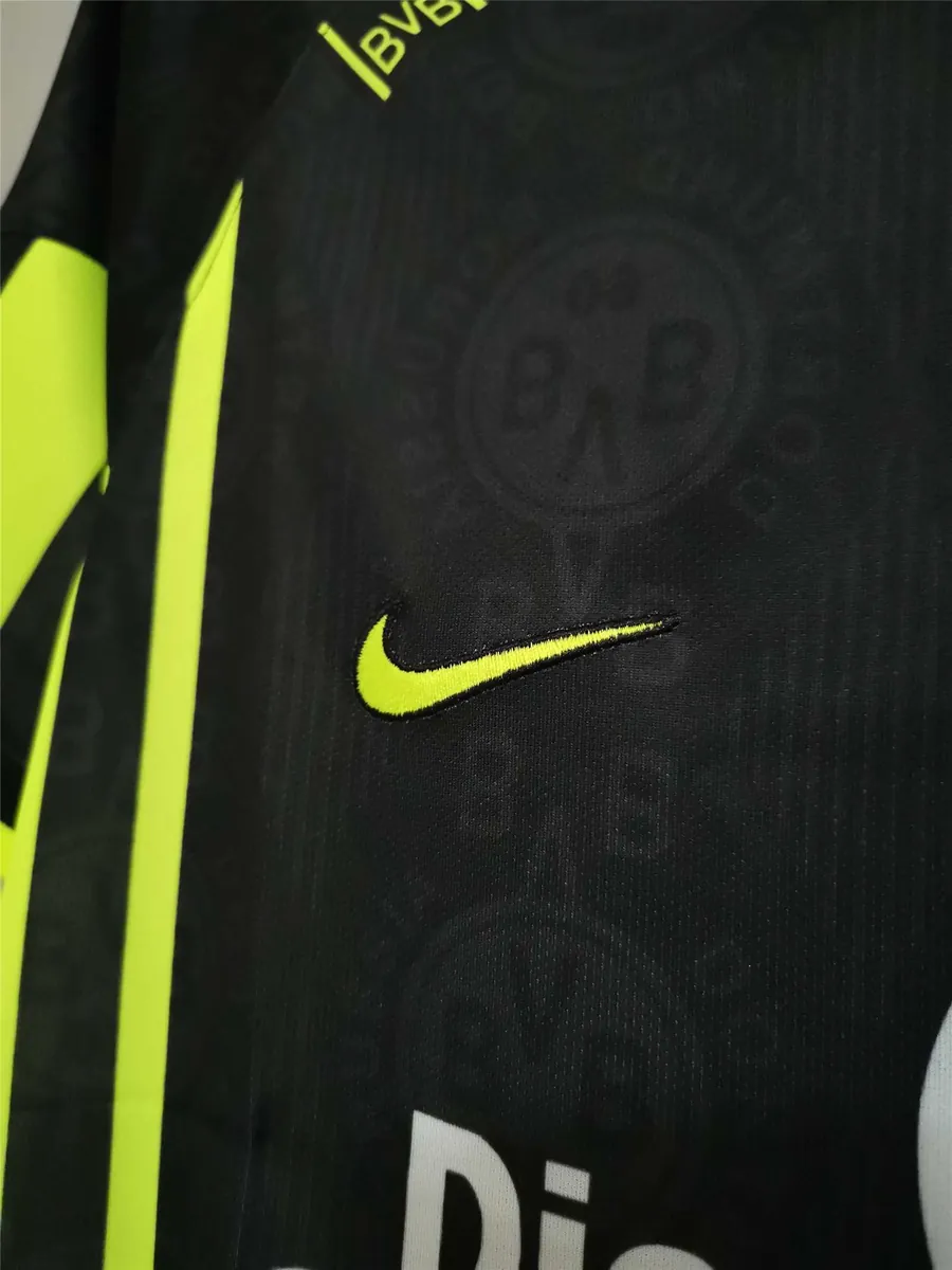 95-96 Dortmund away black 1