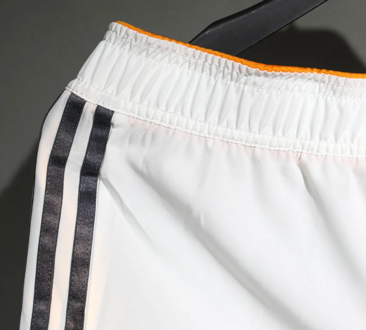 13-14 Real Madrid Home Retro Kit Vintage Player Version Sino Shorts AAAAJersey Dropship Yupoo 2