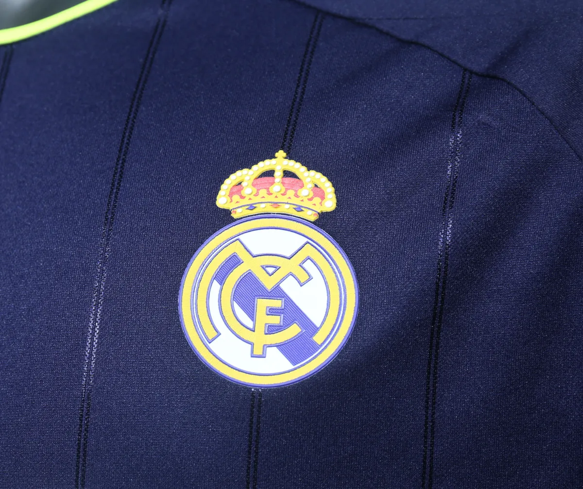 12-13 Real Madrid Away Retro Kit Vintage Player Version Sino Shirt AAAAJersey Dropship Yupoo 1