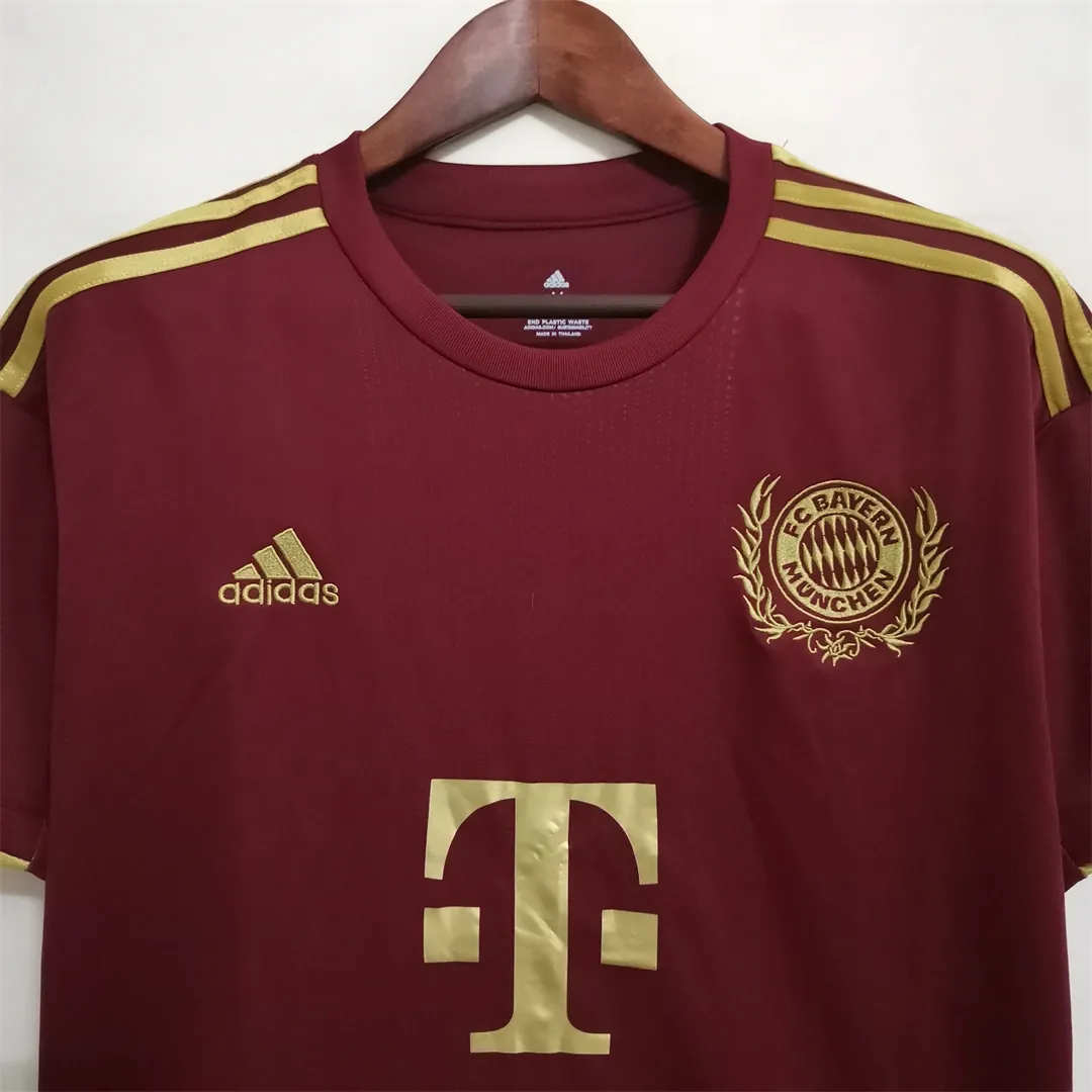 22-23 Bayern red Oktoberfest Special Edition 4