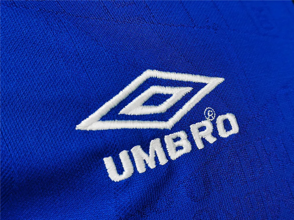95-96 Everton home 4