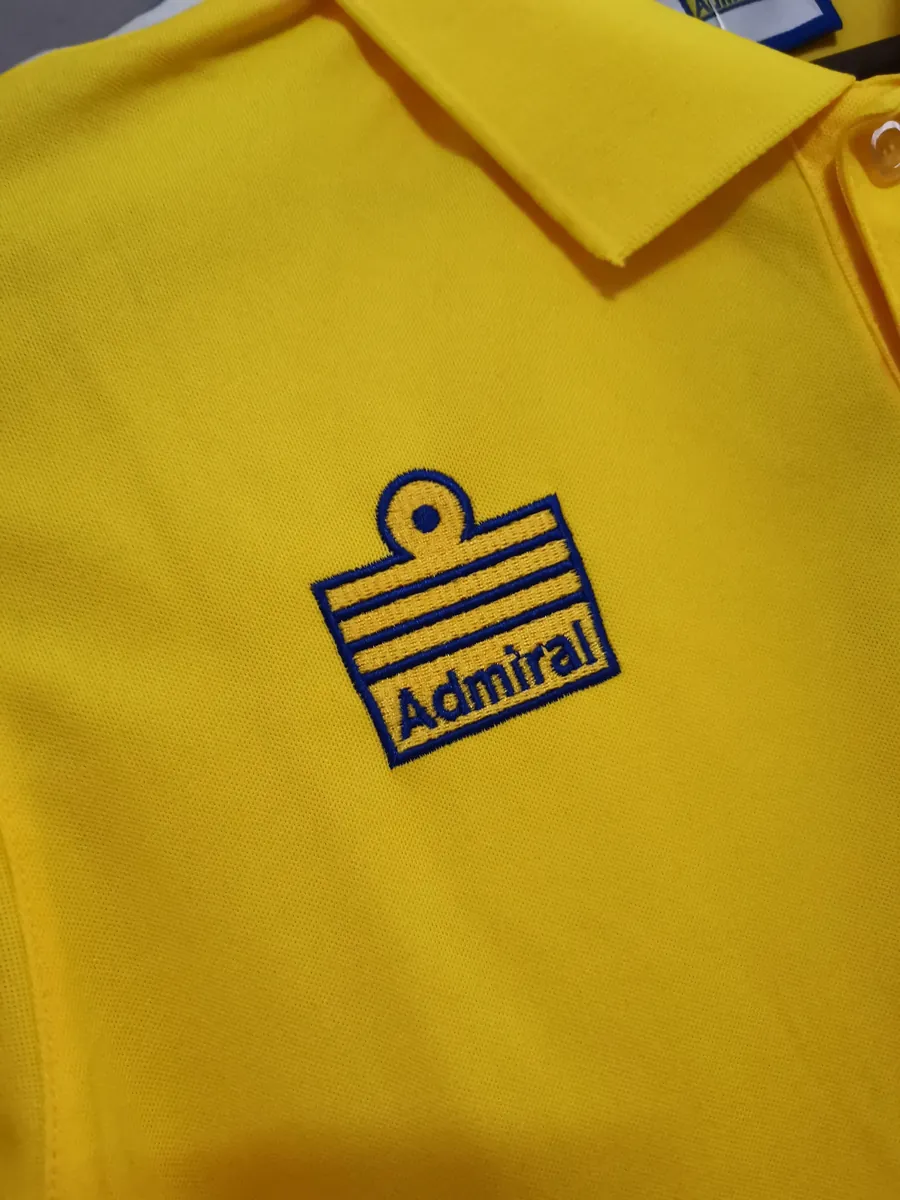 78 Leeds United away yellow 1