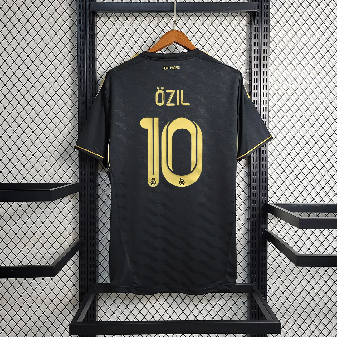 11-12 Real Madrid away black 13