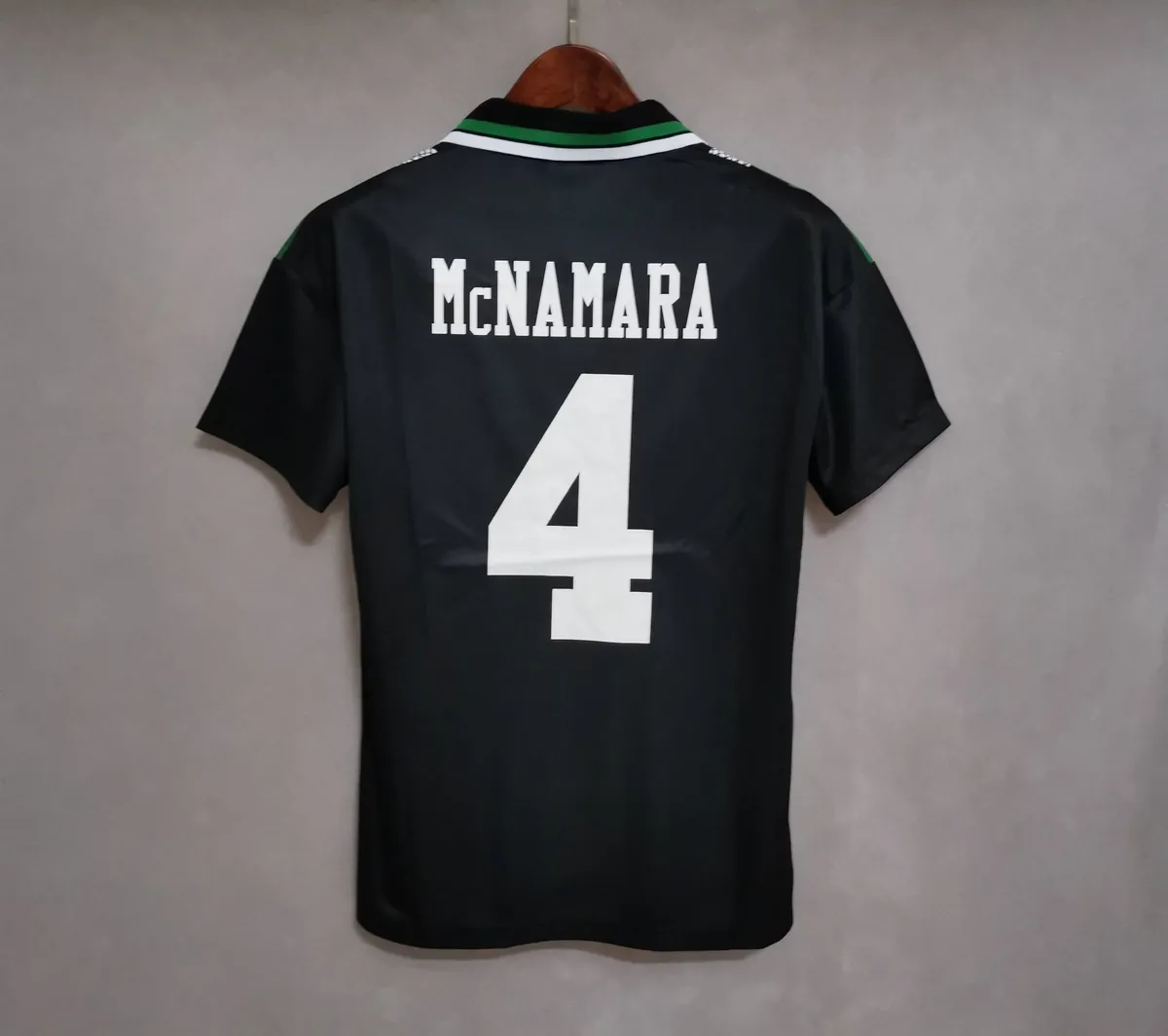 94-96 Celtic away 9
