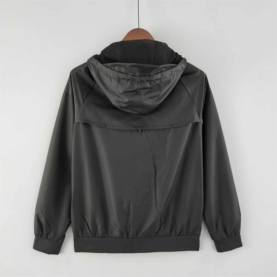 2022 Brazil black windbreaker 2