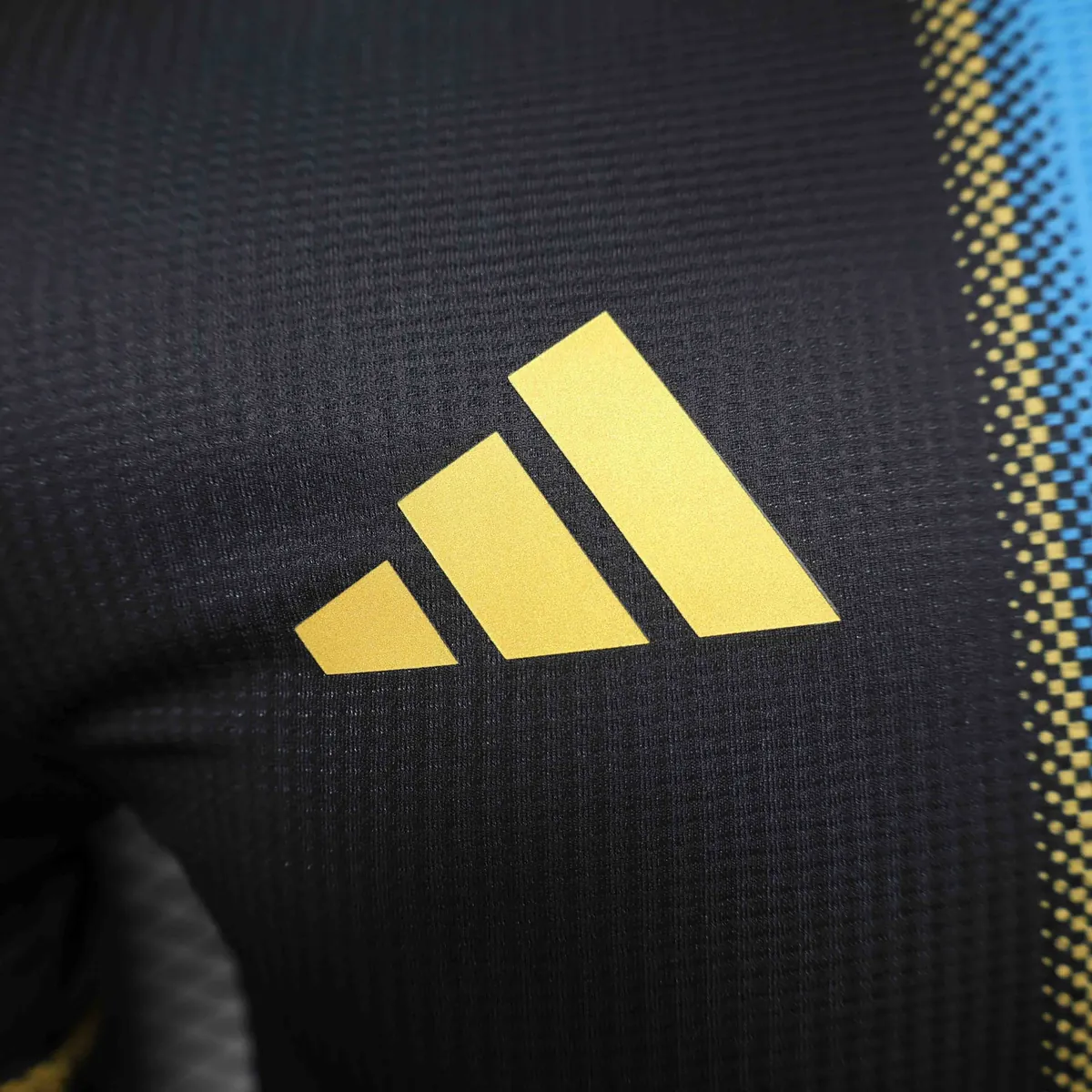 2024 Argentina Golden Bisht Special Edition Player Version Shirt AAAAJersey Supplier Yupoo 3