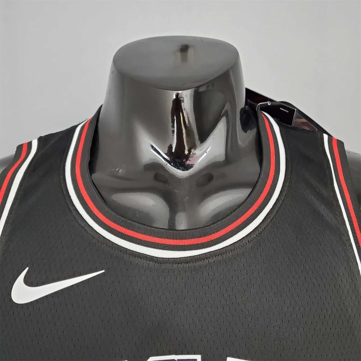 BALL#2 Chicago Bulls black 3