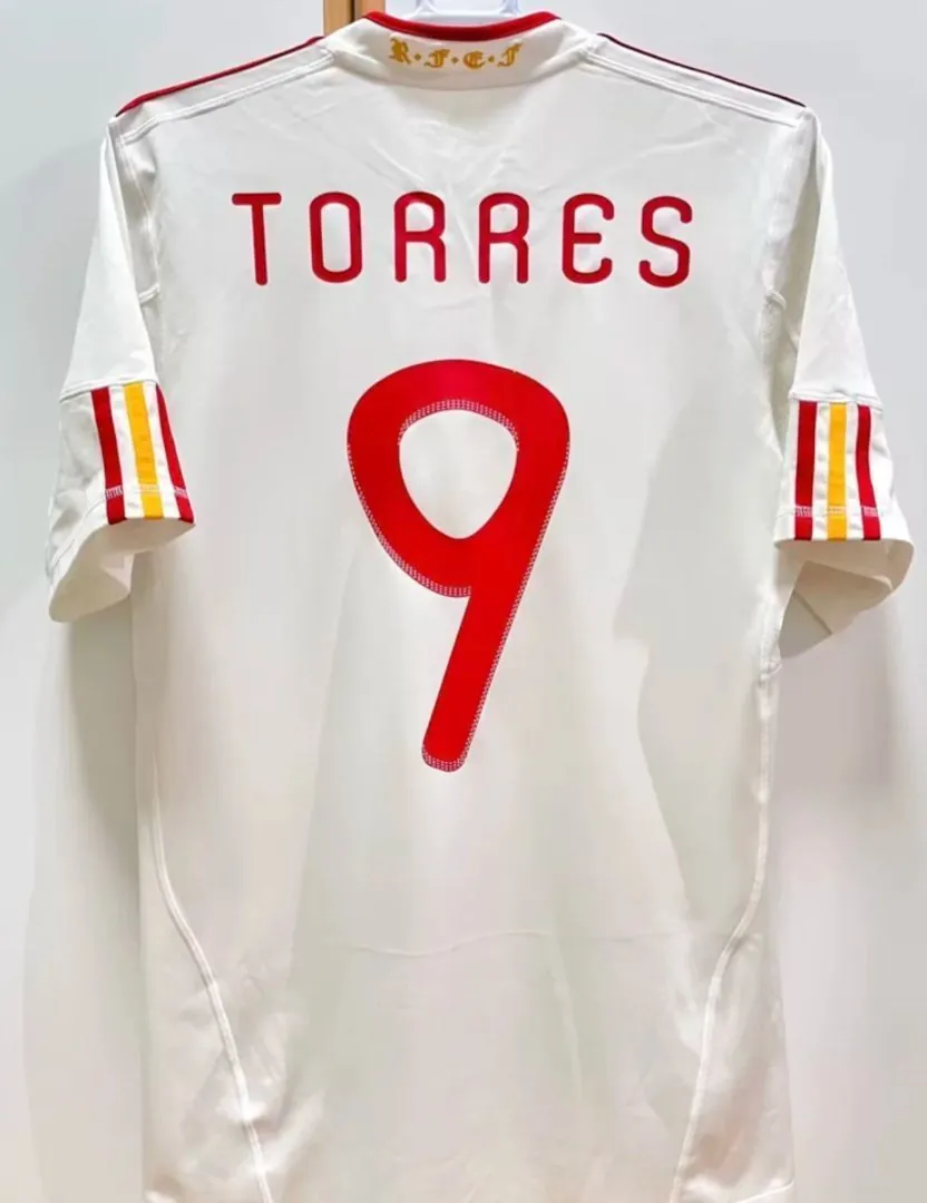 2011 Spain Away Retro Kit Vintage Shirt AAAAJersey Supply Yupoo 5