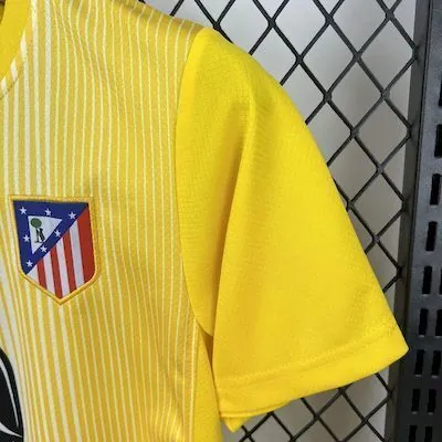 25-26 Atletico Madrid Yellow Goalkeeper Kid Kits Youth Apparels Sino AAAAJersey Supply Yupoo 4