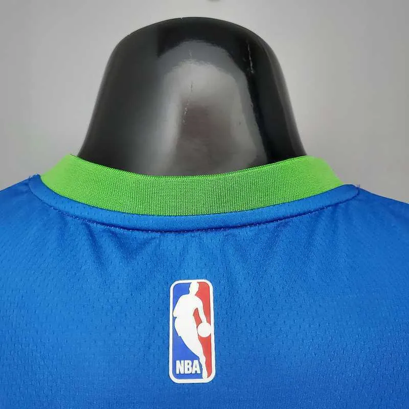 DONCIC#77 Dallas Mavericks blue idol 2