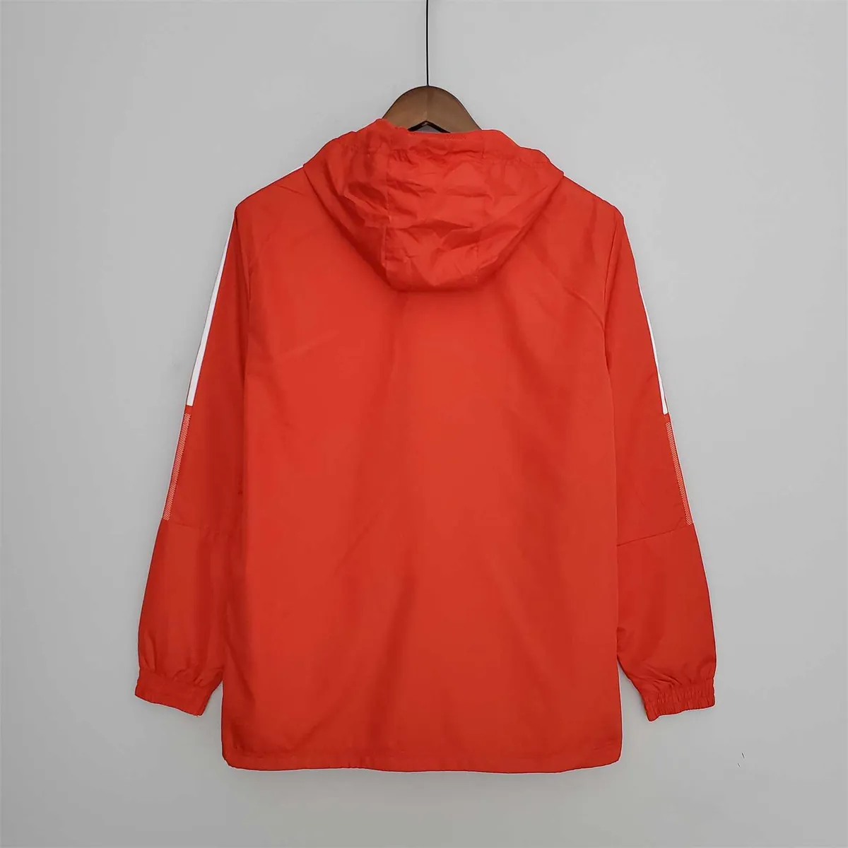 22-23 Manchester United red windbreaker 4