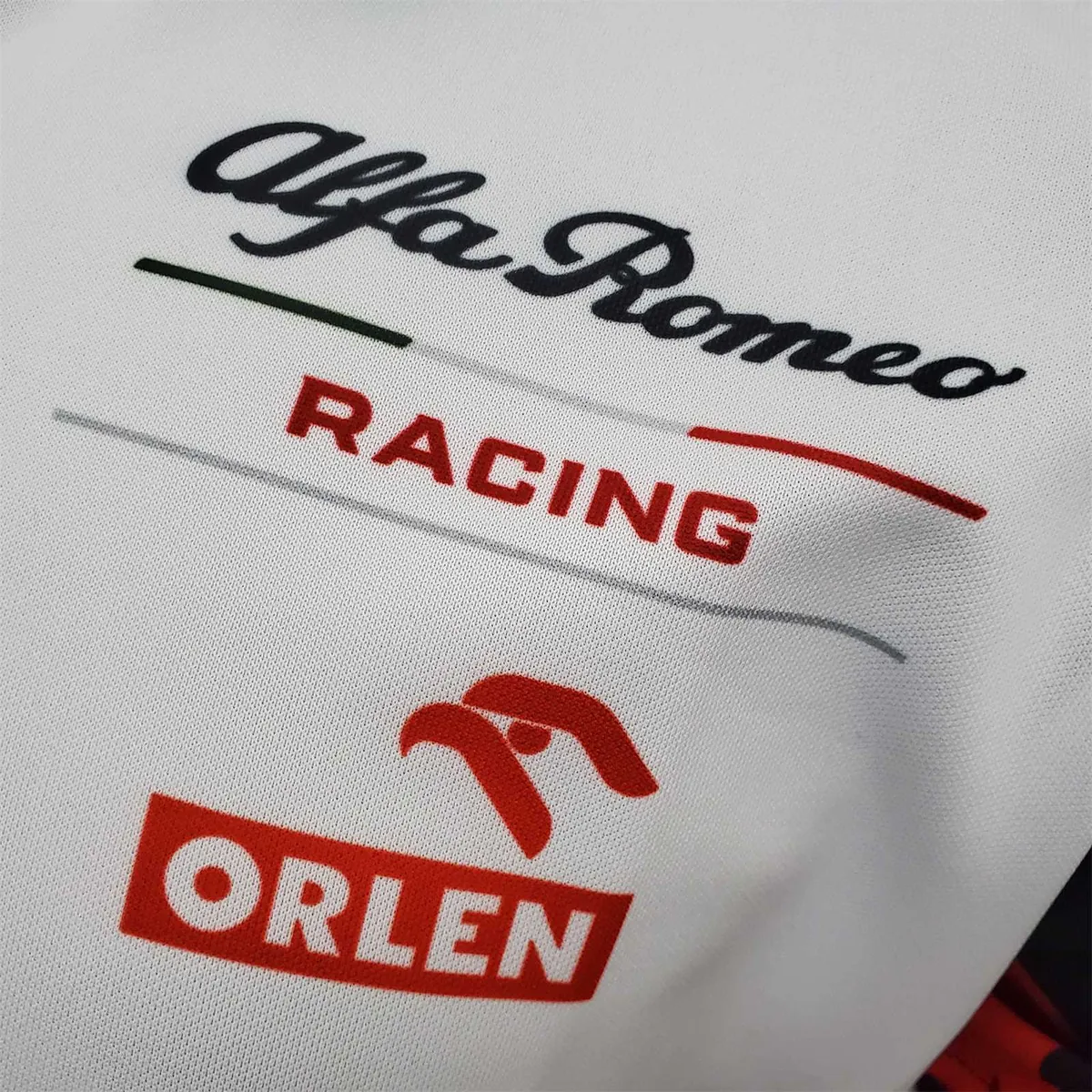 F1 Formula One; Alpha Taurus Red and White 3
