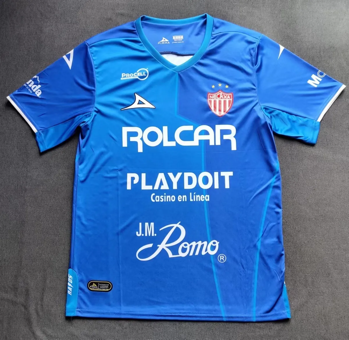 22-23 Necaxa away 2