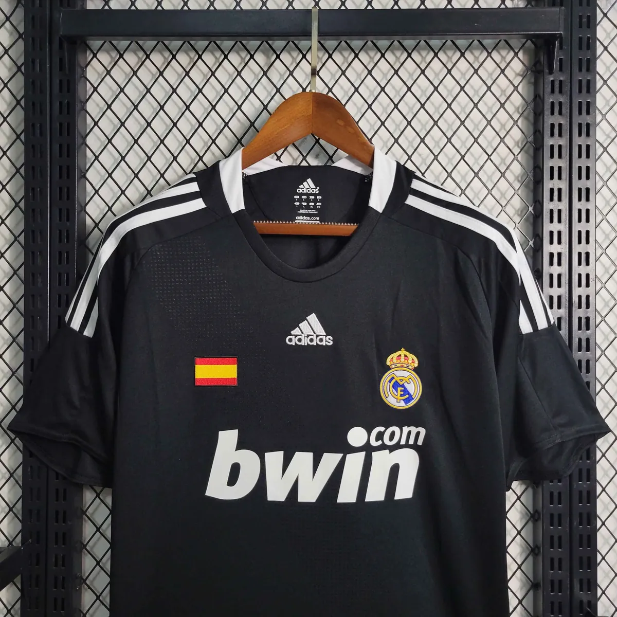 08-09 Real Madrid Retro Third Kit Vintage Black Shirt Soccer Jerseys Yupoo 5