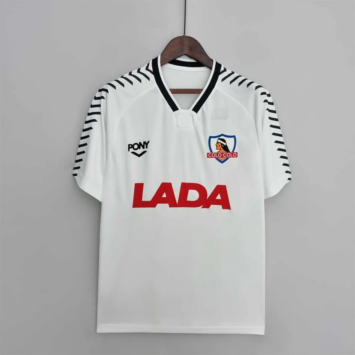 1992 Colo-Colo home 7