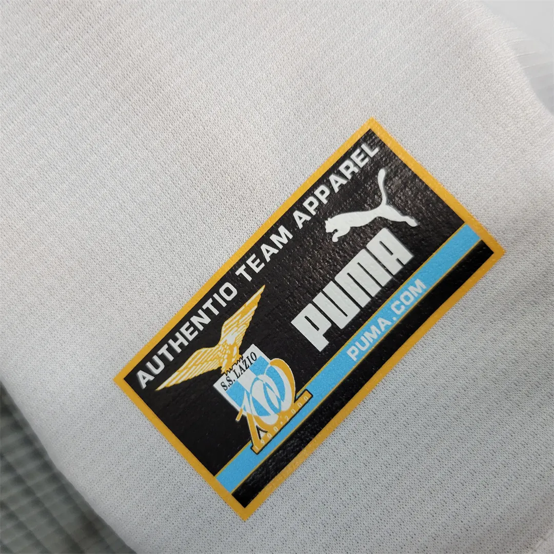 98-00 Lazio away 1