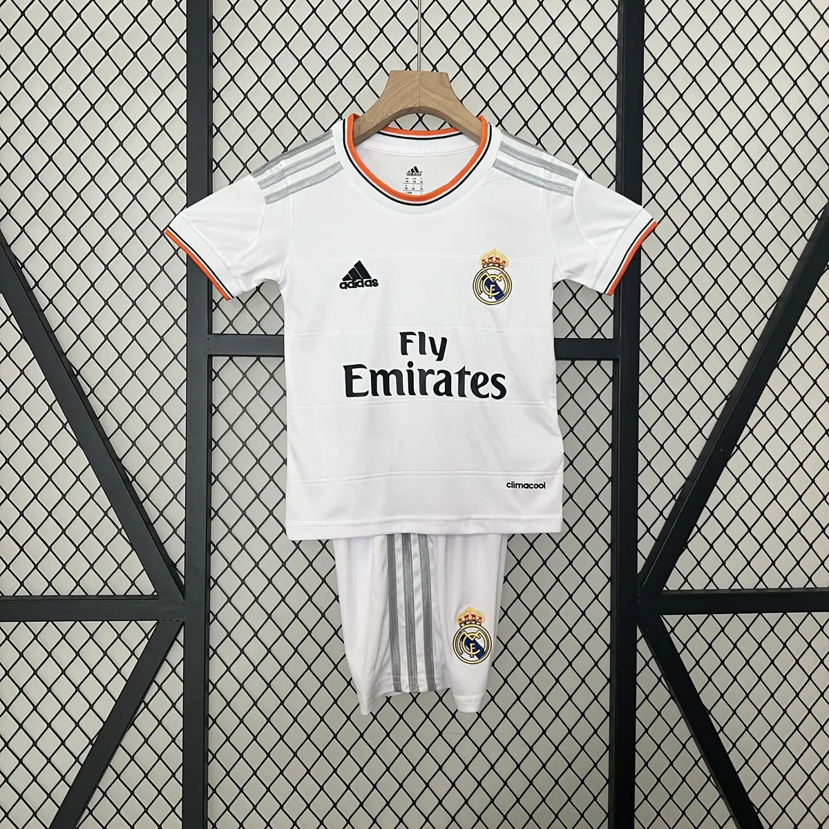 13-14 Real Madrid Home Retro Kid Kits Children Sets Jersey Supplier Yupoo 11