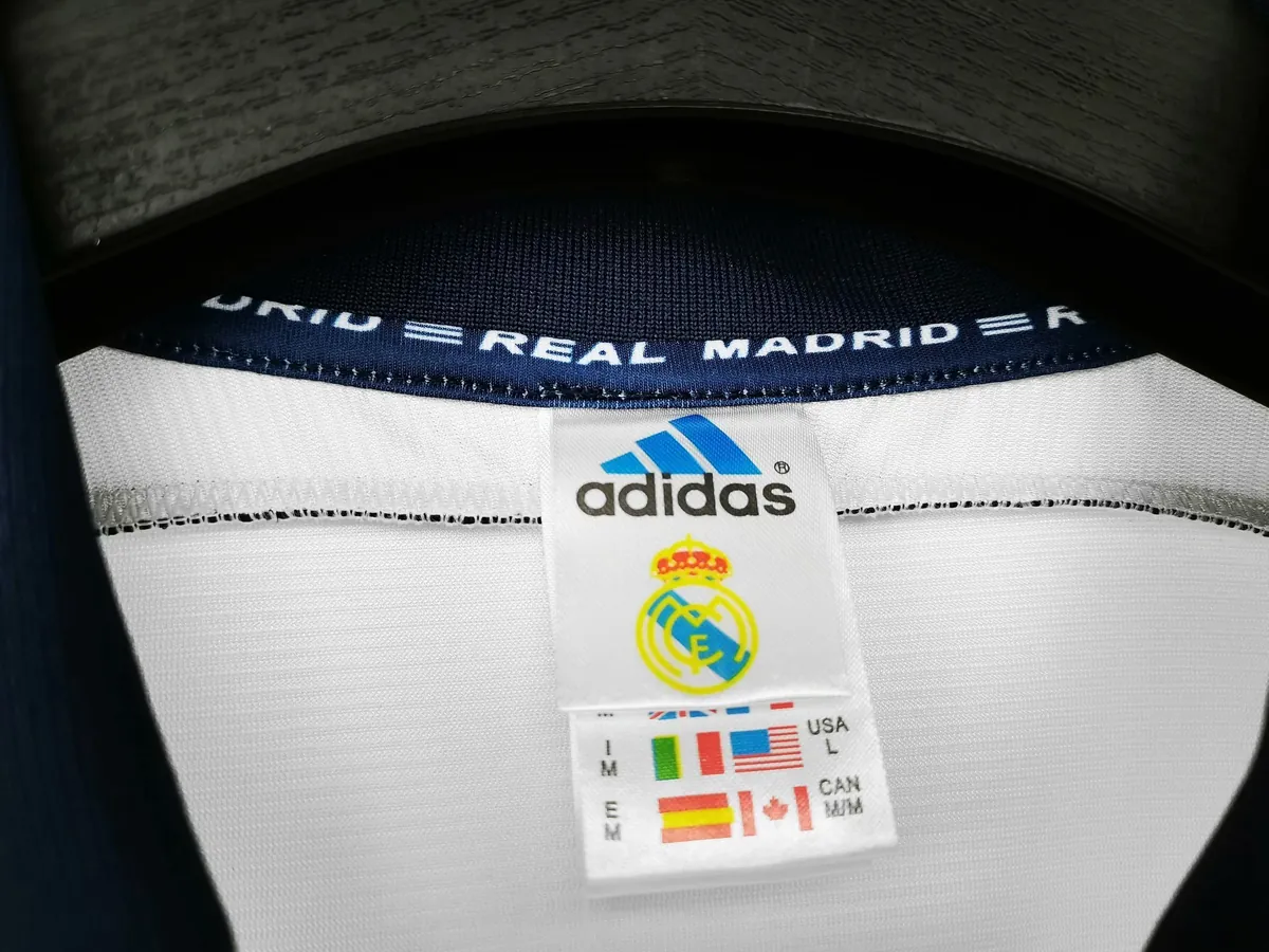 98-00 Real Madrid home white 13