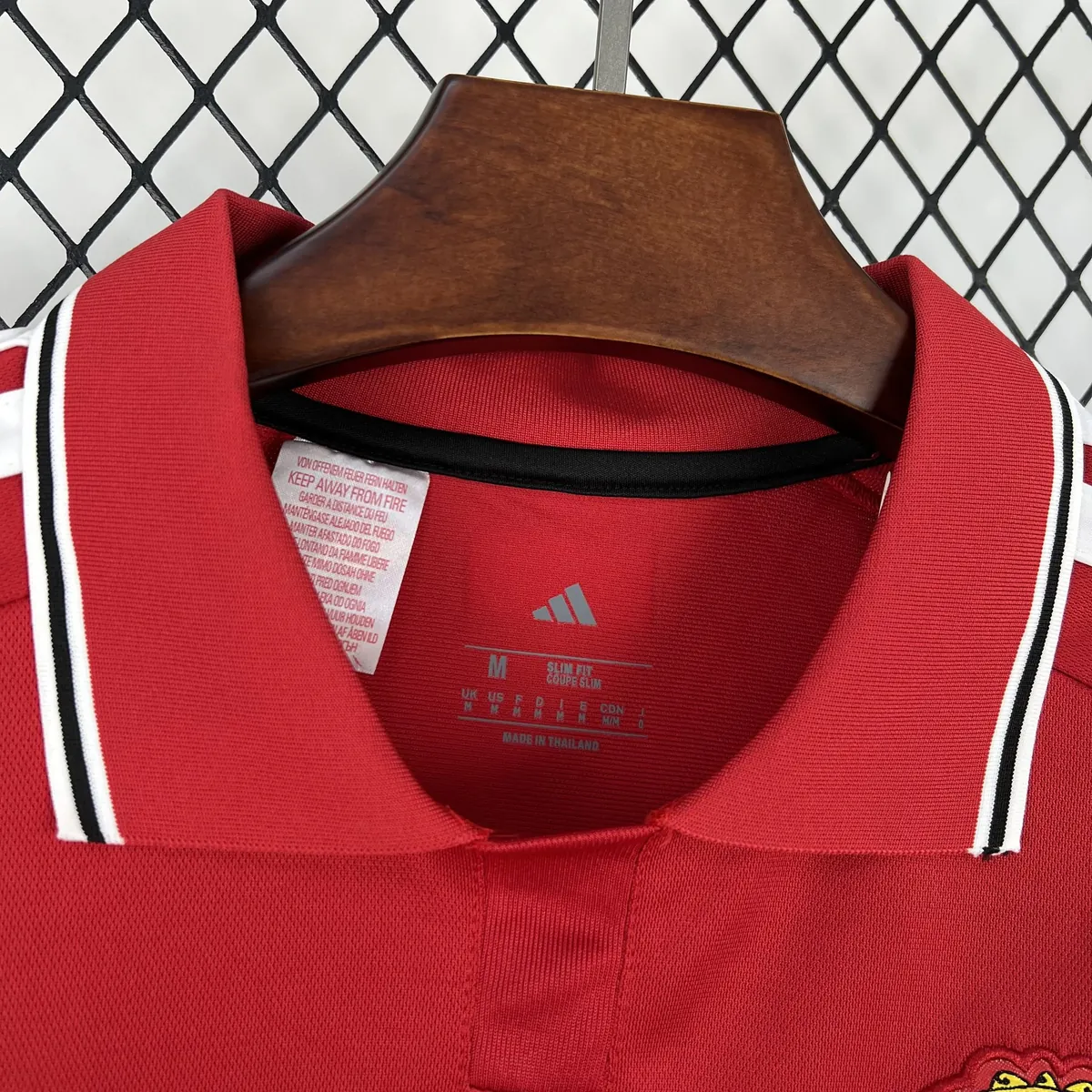 26-27 Manchester United Mens Home Kit Red Football T-Shirt AAAAJersey Dropship Yupoo 8 8
