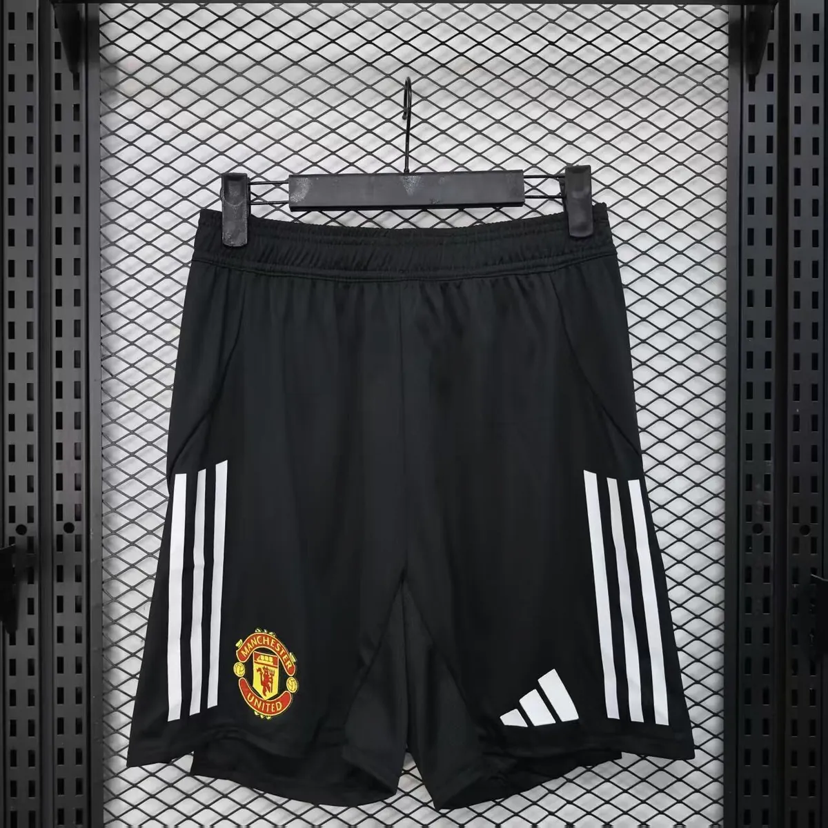 25-26 Manchester United Home Kit Shorts Player Version Soccer Pant AAAAJersey Supply Yupoo 6