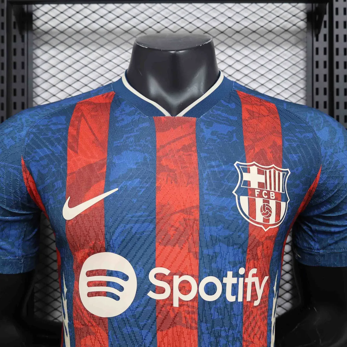 24-25 Barcelona Limited Special Edition Player Version Shirt AAAAJersey Wholesale Yupoo 3