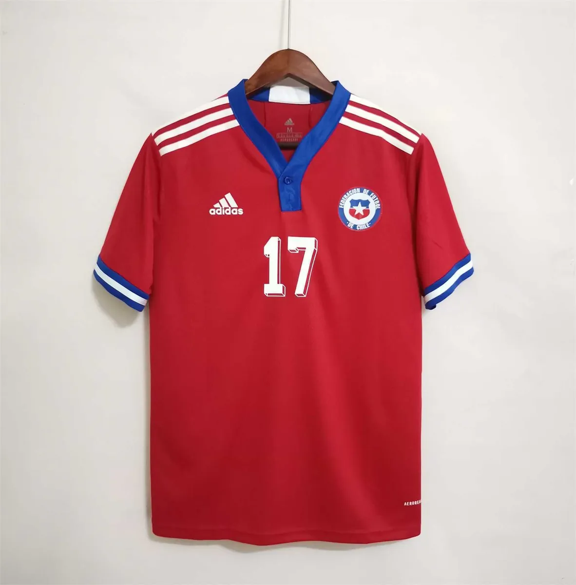 2021 Chile home 16