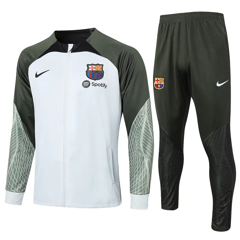 23-24 Barcelona Jackets Yupoo 3